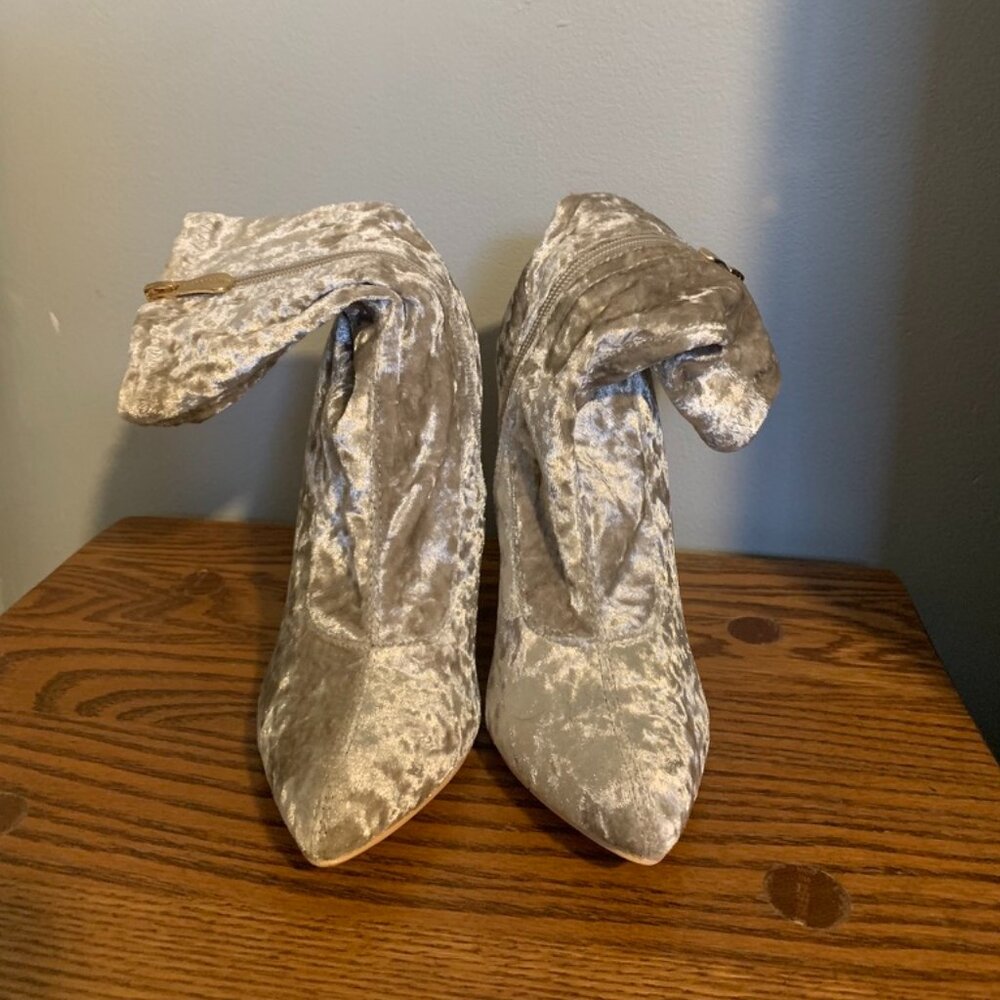Crushed Velvet Heeled Boots